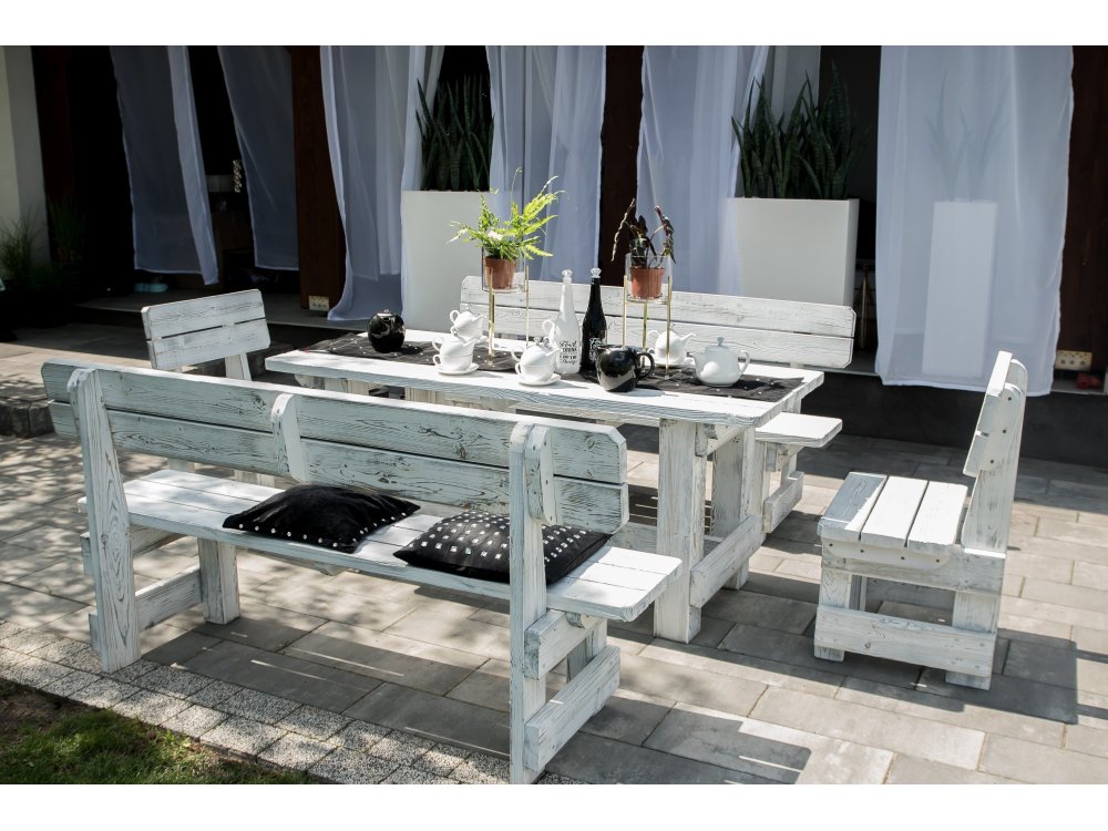 M16 Garden Furniture Set