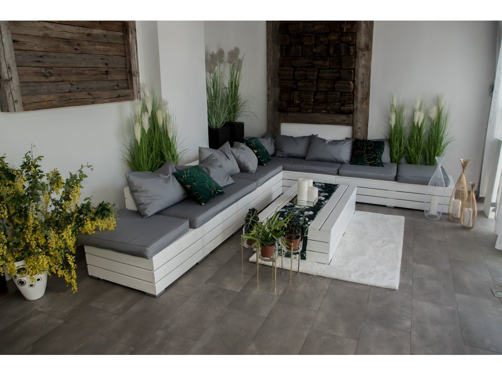M17 Garden Furniture Set