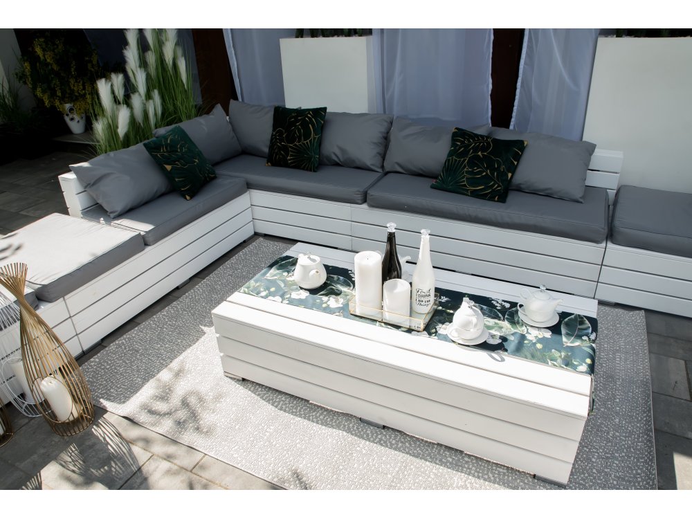 M17 Garden Furniture Set
