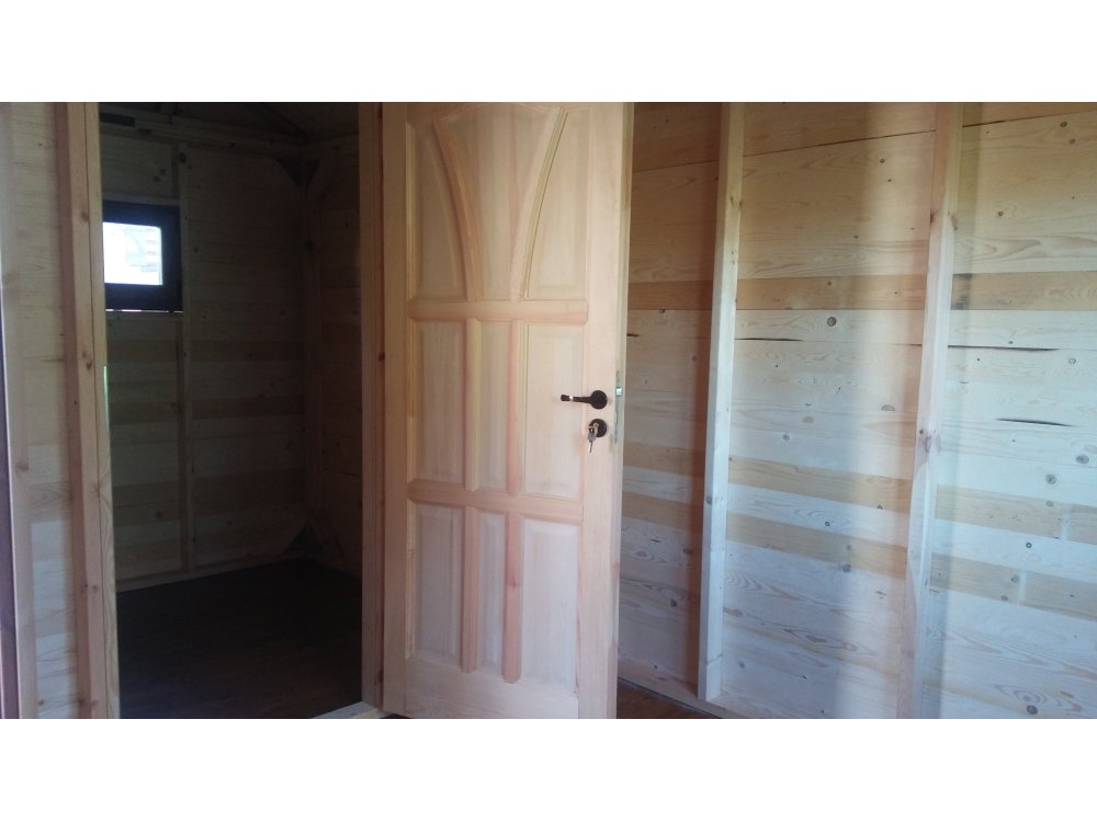 Kļavu koka māja 15–25 m²