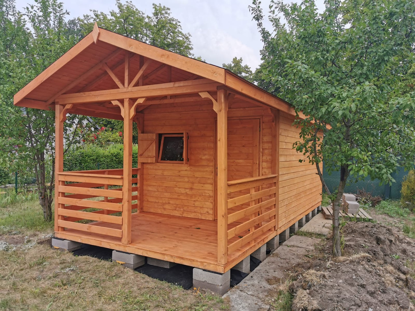 Garden Shed N5 (4m x 4m) + Terrace