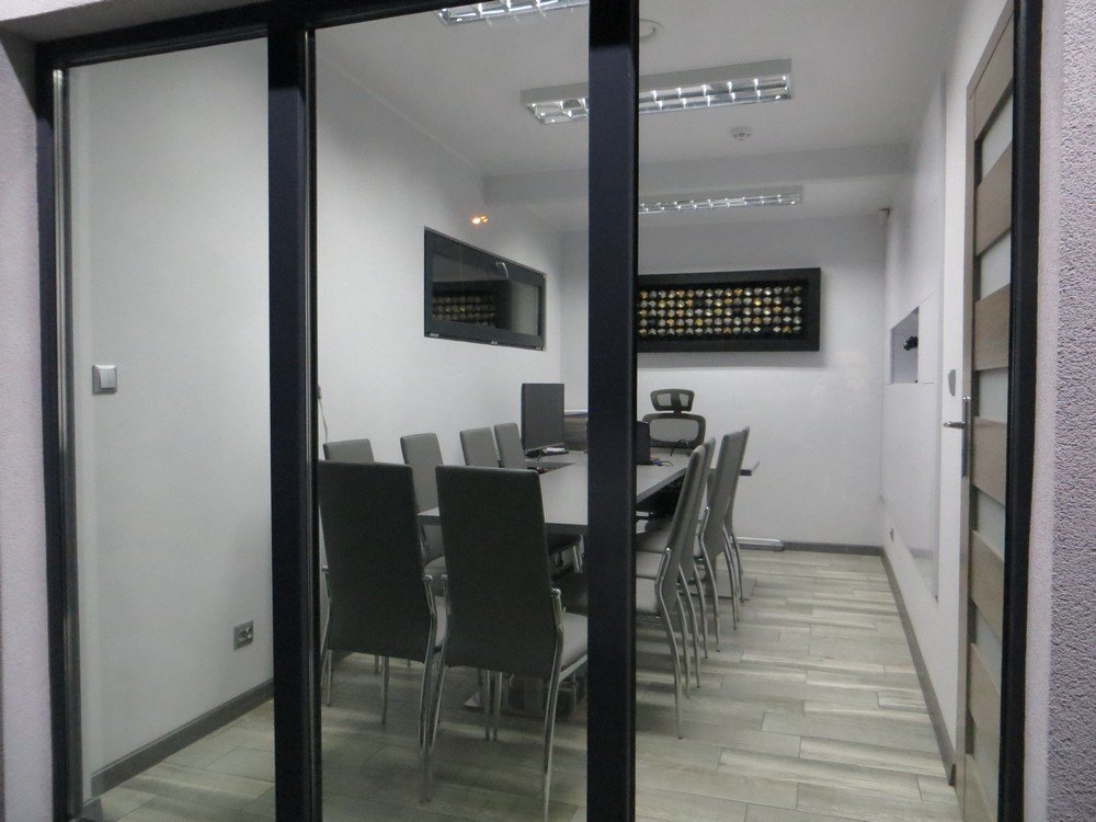 Office – 6.5 × 6.5 m