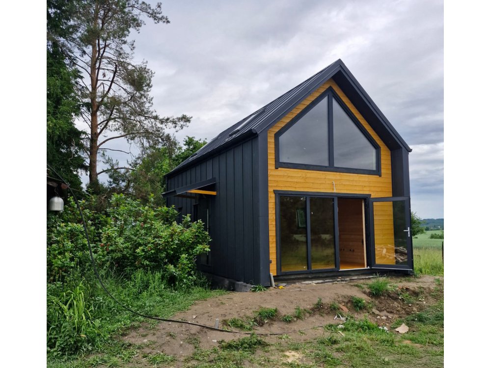 Willow Modern W1 koka māja – 5 × 7 m | 35 m²