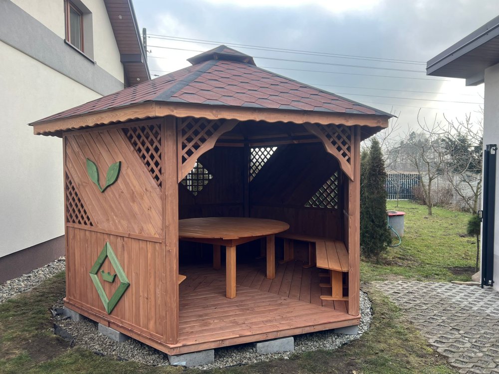 Hexagonal Gazebo S1