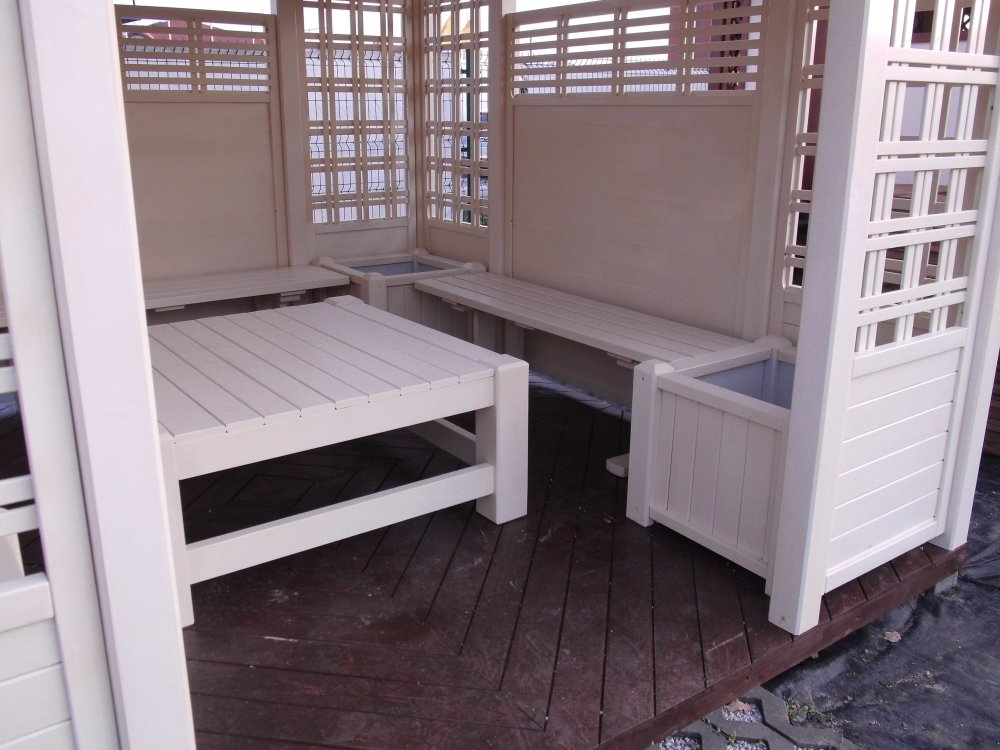 M20 Garden Furniture Set
