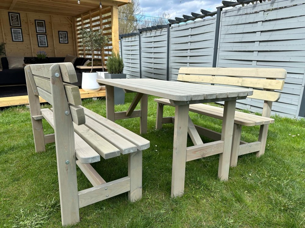 M8 Garden Furniture Set