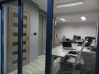 Office – 6.5 × 6.5 m